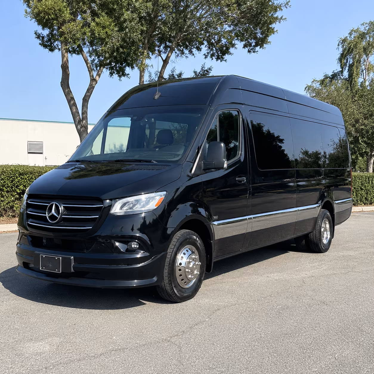 Oxnard Airport Shuttle & Transportation party bus exterior