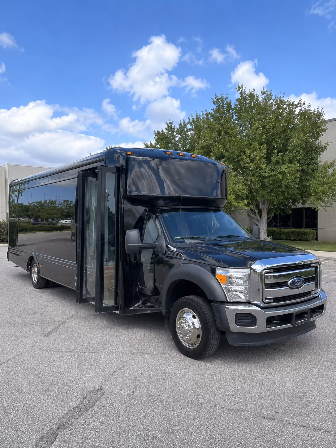 Oxnard Sporting Event Transportation party bus exterior