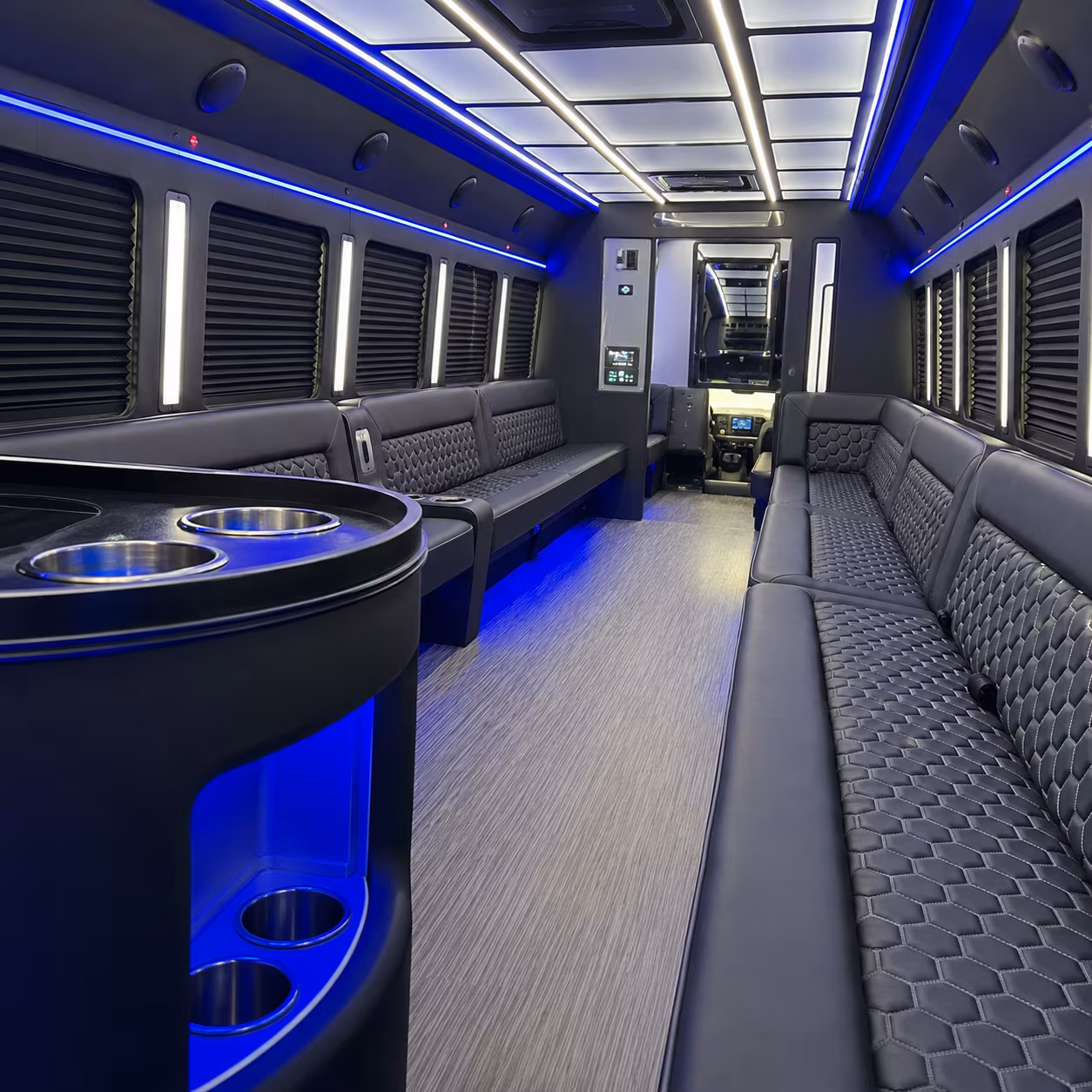 Oxnard Winery Tour & Pub Crawl Transportation