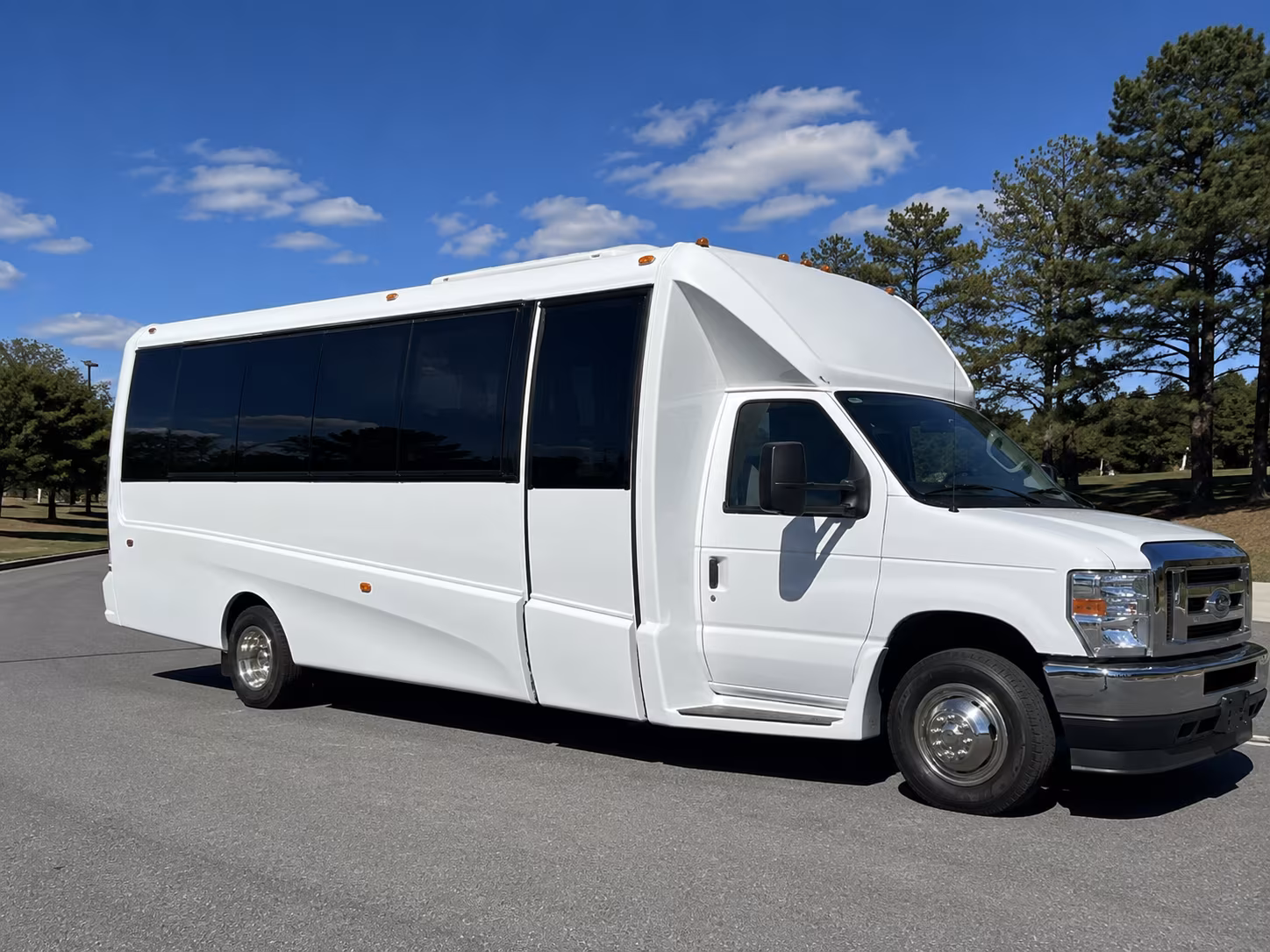 San Buenaventura (Ventura) Party Bus Rental